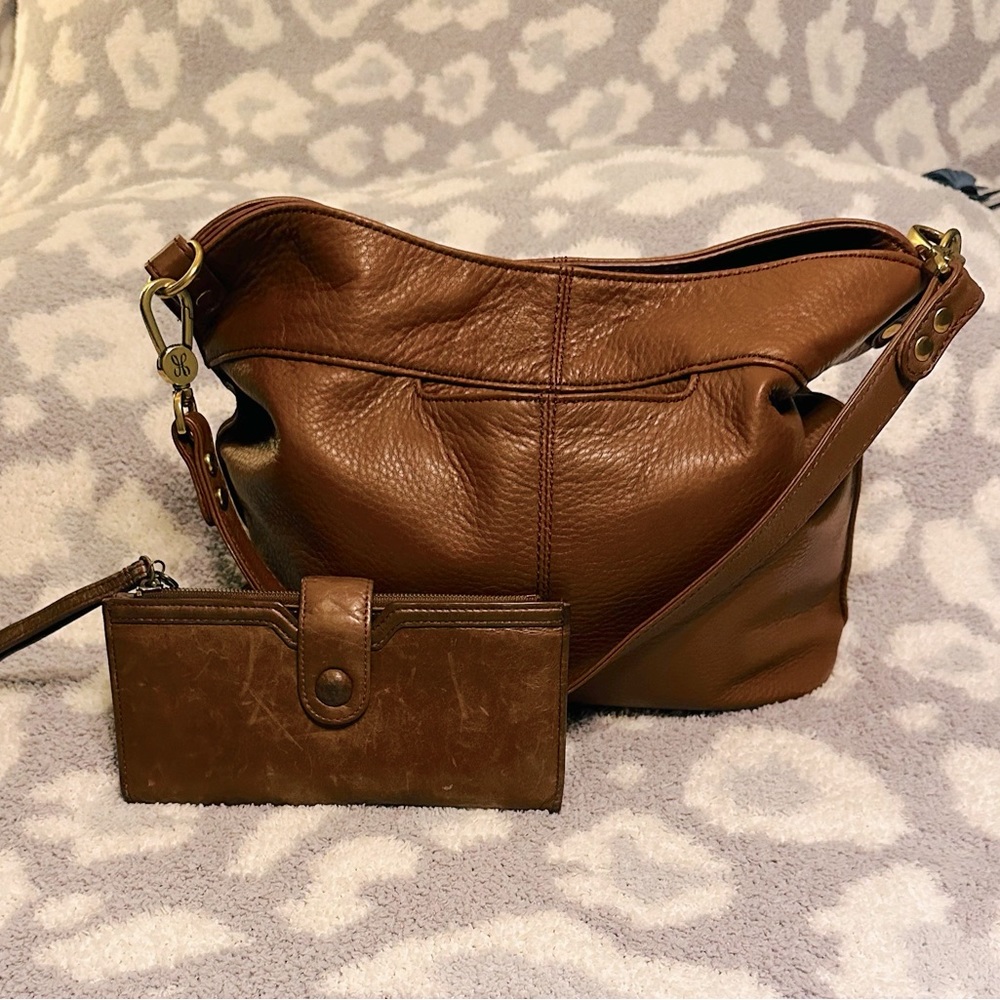 Hobo handbag with matching wallet with two straps